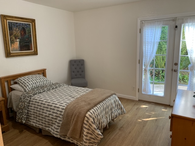 This room has everything you need to feel completely at home.